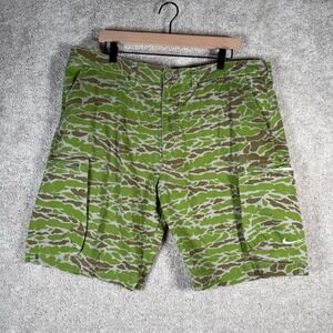 Nike Men's 38 Camo Cargo Shorts 9.5"‎ Inseam Camouflage Print Athletic Dept Y2K